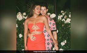 It’s Priyanka Chopra and Nick Jonas in a picture-perfect moment. How could we have missed that?