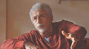 Bollywood star Naseeruddin Shah apologises for the Sindhi language controversy, and a Pakistani actor approves