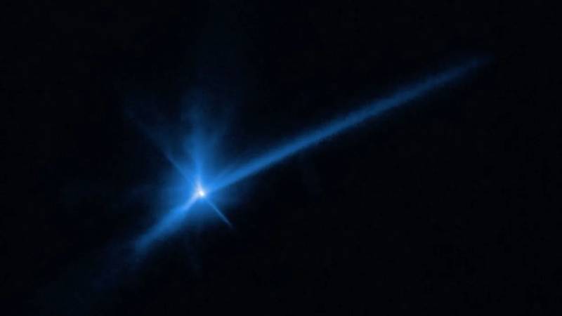 The Hubble telescope detects a boulder left behind by the collision of DART with the asteroid Dimorphos