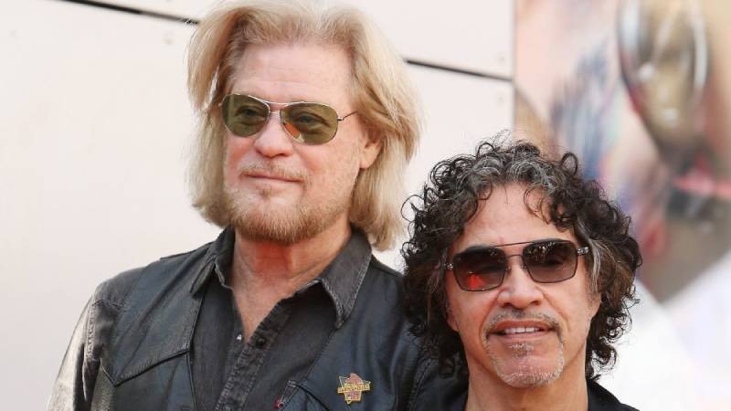 New records disclose Daryl Hall’s justification for John Oates’ restraining order.