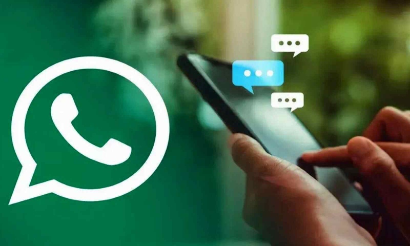 Users of iOS and Android devices now have access to WhatsApp’s new design